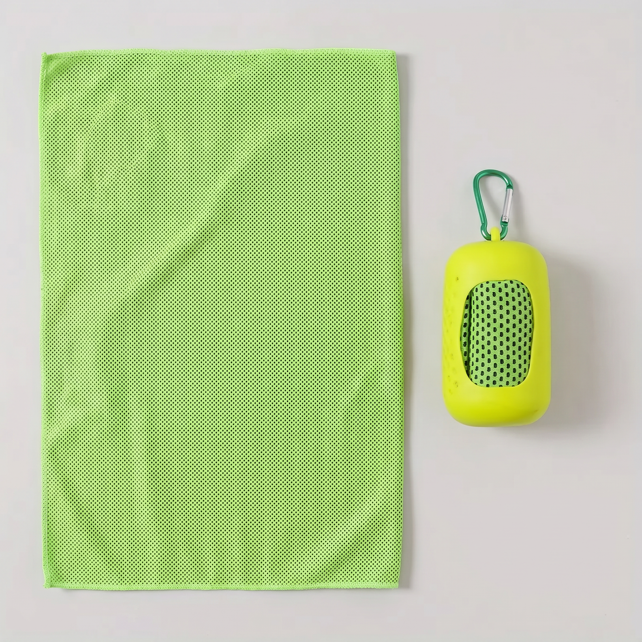 Instant Cooling Sports Towel with Case